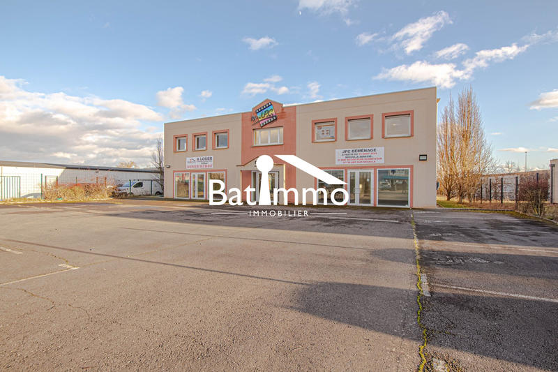 Local d'activités - 680 m²