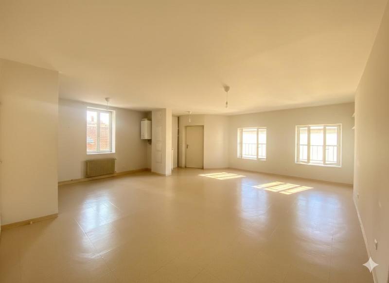 Appartement - 90 m² - 4 pièces