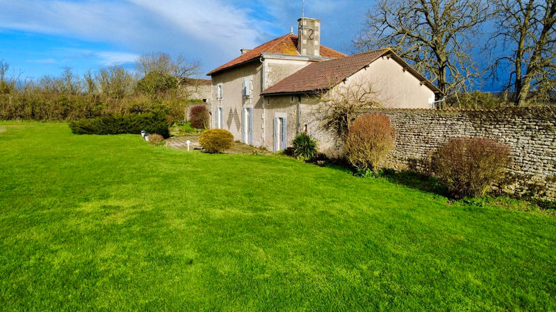 Maison - 186 m² - 4 pièces