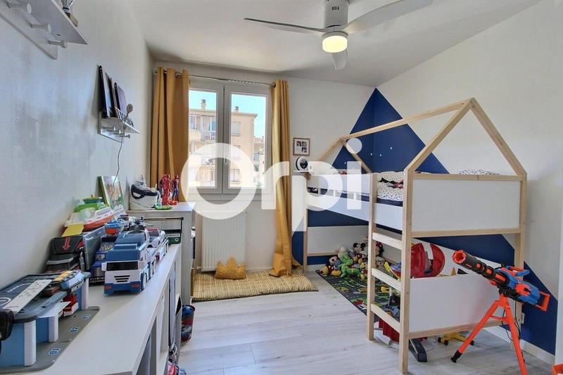 Appartement - 57 m² - 3 pièces