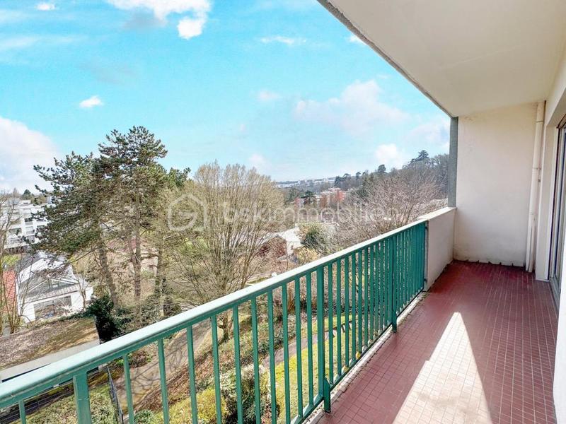 Appartement - 87 m² - 4 pièces