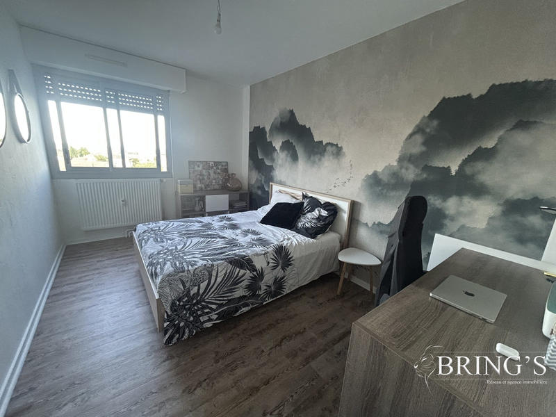 Appartement - 85 m² - 4 pièces