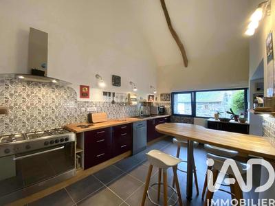 Maison - 110 m² - 4 pièces