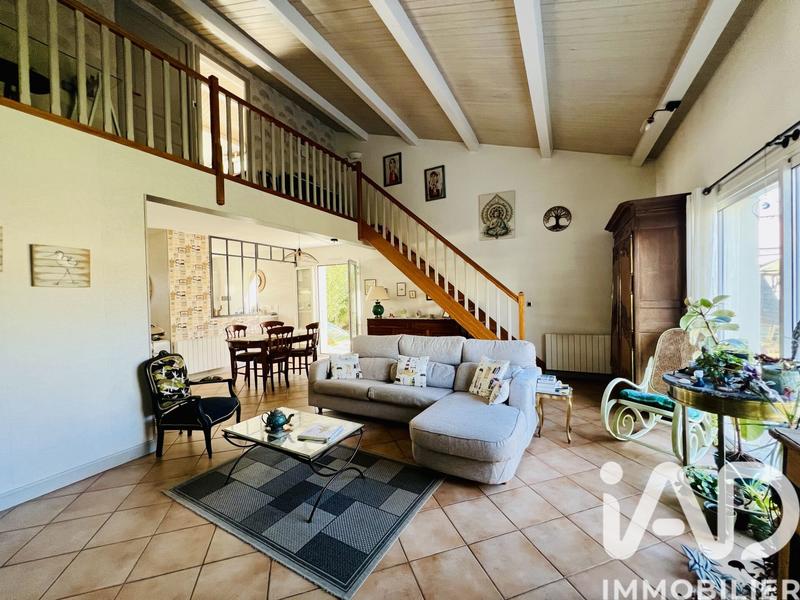 Maison - 94 m² - 4 pièces