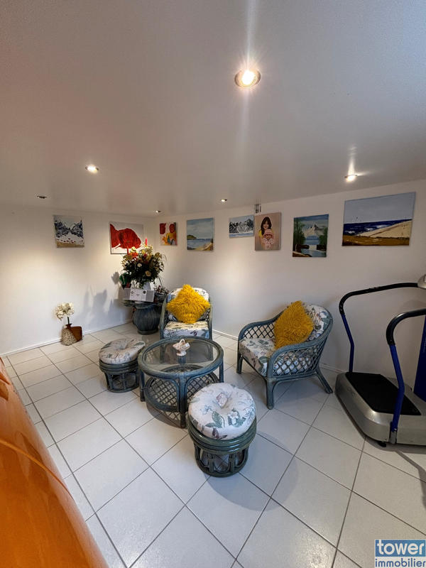 Maison - 190 m² - 6 pièces