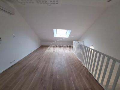 Appartement - 129 m² - 8 pièces