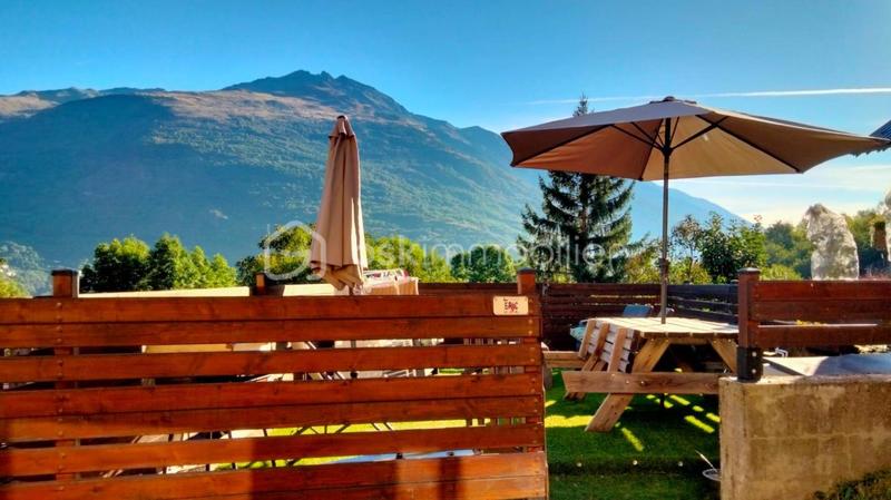 Appartement - 100 m² - 5 pièces