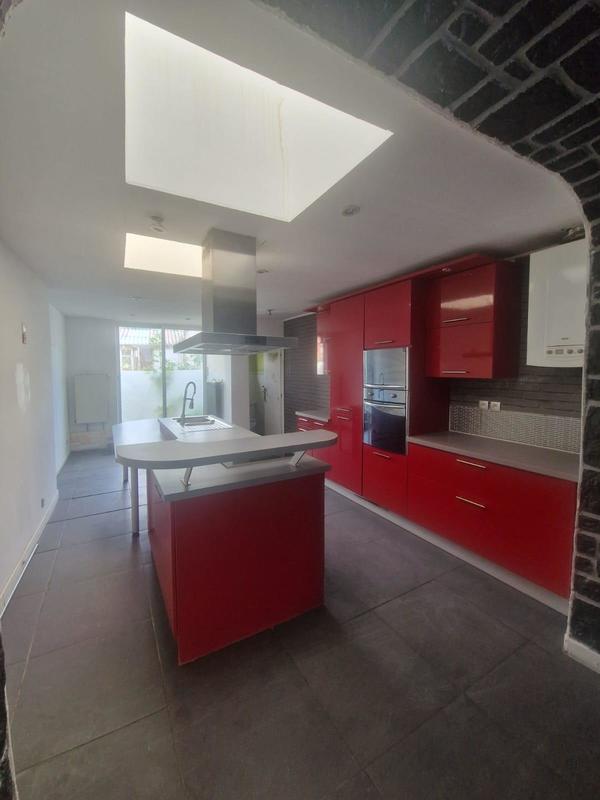 Maison - 120 m² - 4 pièces