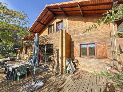 Maison - 175 m² - 7 pièces