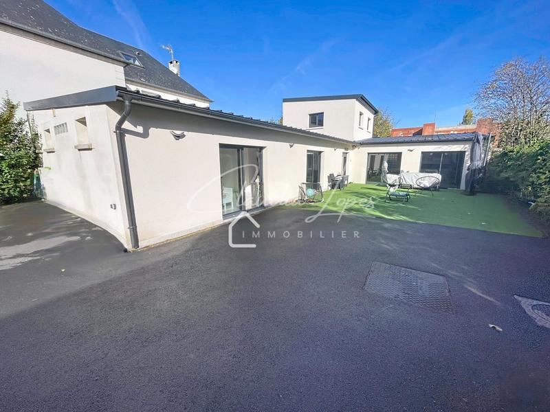 Maison - 148 m² - 5 pièces