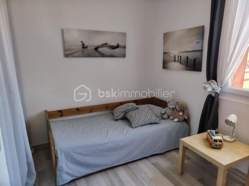 Propriété - 98 m² - 6 pièces