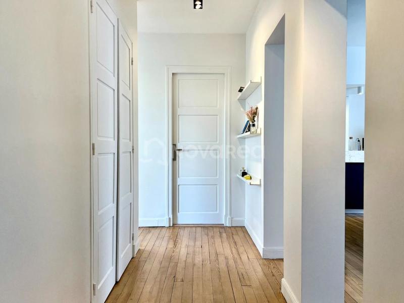 Appartement - 75 m² - 3 pièces