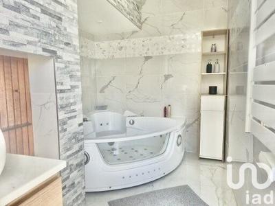 Maison - 154 m² - 7 pièces