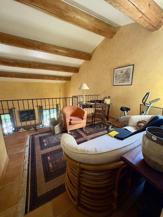 Villa - 185 m² - 5 pièces