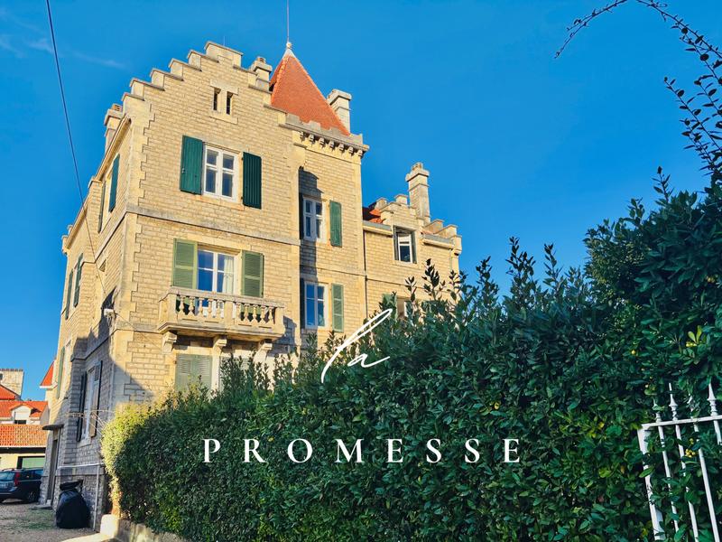 Appartement - 131 m² - 4 pièces