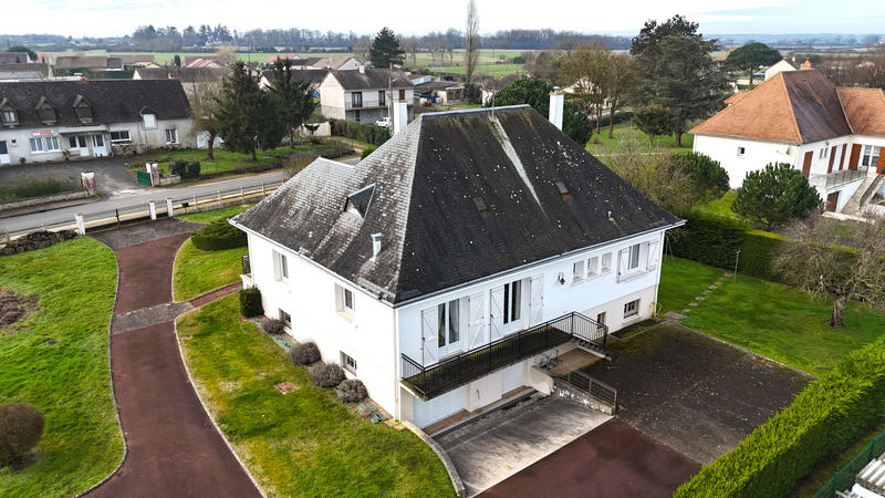 Maison - 150 m² - 7 pièces