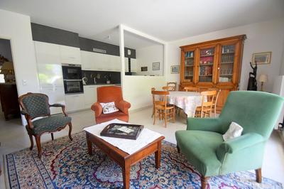 Appartement - 97 m² - 4 pièces