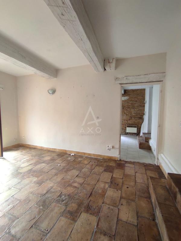 Maison en pierre - 218 m² - 15 pièces