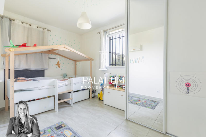 Appartement - 82 m² - 4 pièces