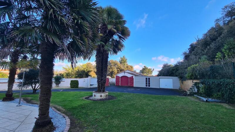 Maison - 128 m² - 5 pièces