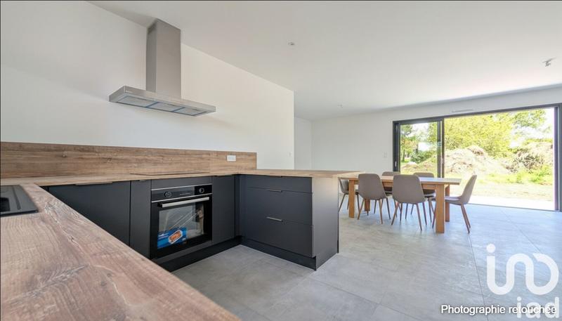 Maison - 94 m² - 4 pièces