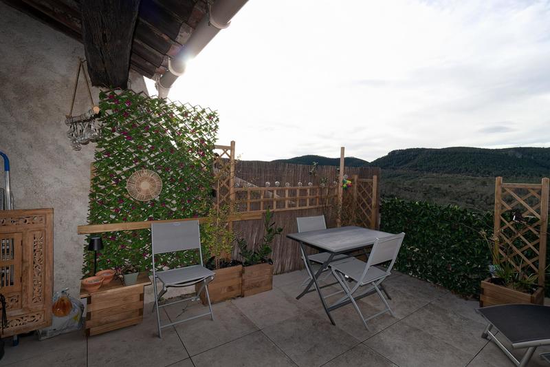 Maison de village - 90 m² - 4 pièces