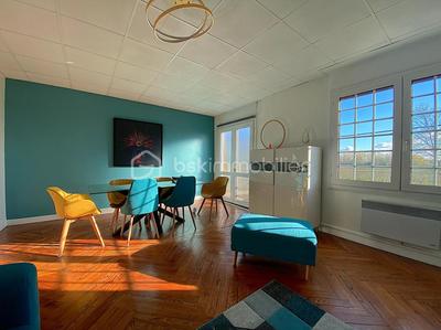 Château - 462 m² - 20 pièces