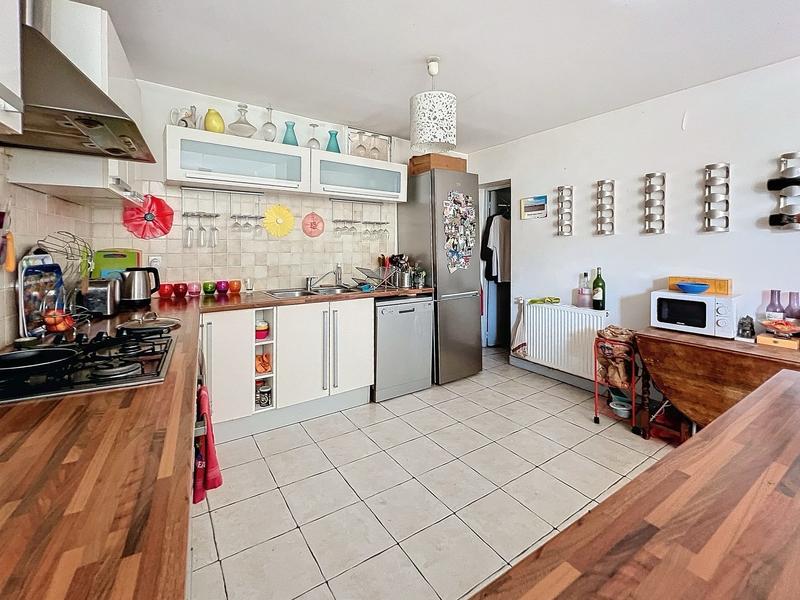 Duplex - 158 m² - 6 pièces