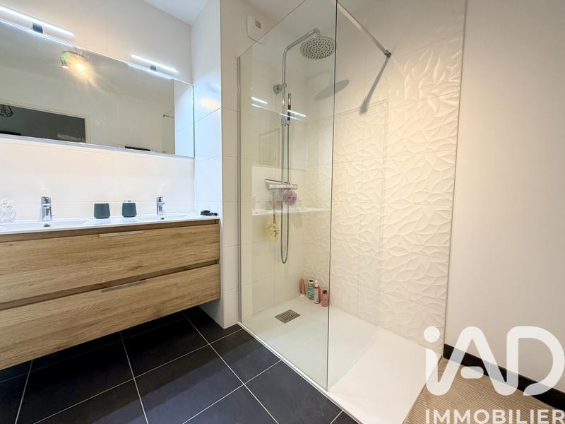 Duplex - 102 m² - 5 pièces