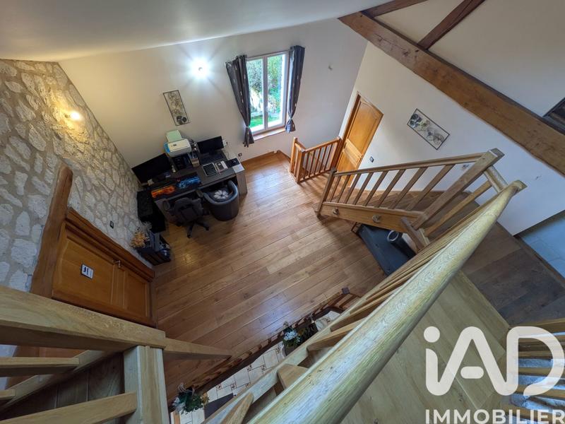 Maison - 204 m² - 8 pièces