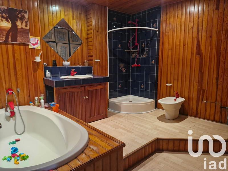 Maison de village - 200 m² - 7 pièces