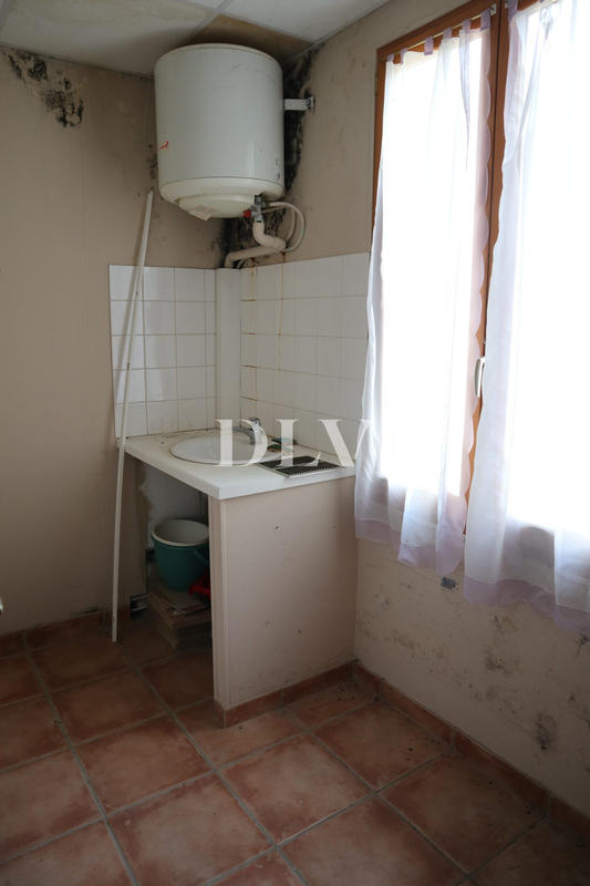 Fonds de commerce - Magasins - 100 m²