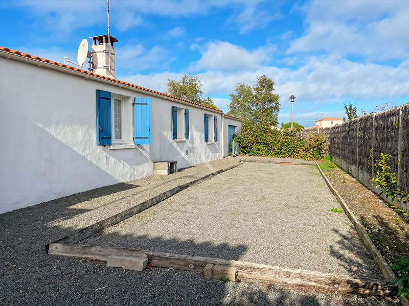 Maison - 92 m² - 4 pièces