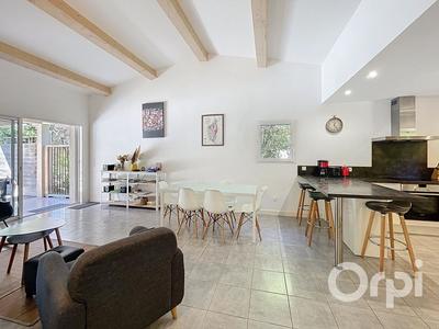 Villa - 105 m² - 4 pièces