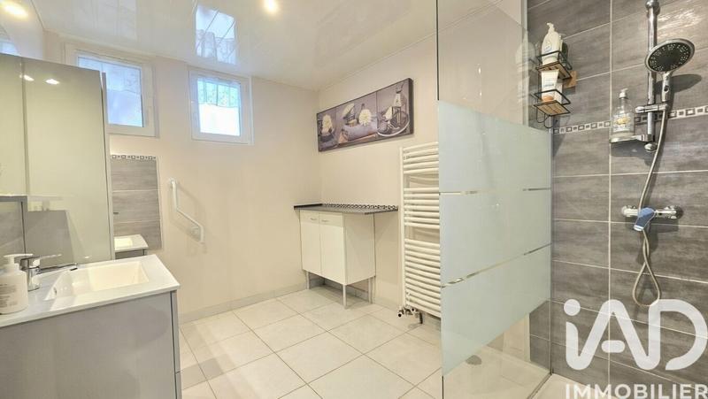 Maison - 120 m² - 6 pièces