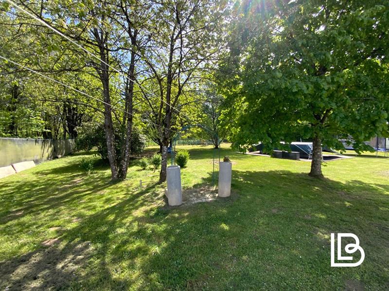 Maison - 135 m² - 8 pièces