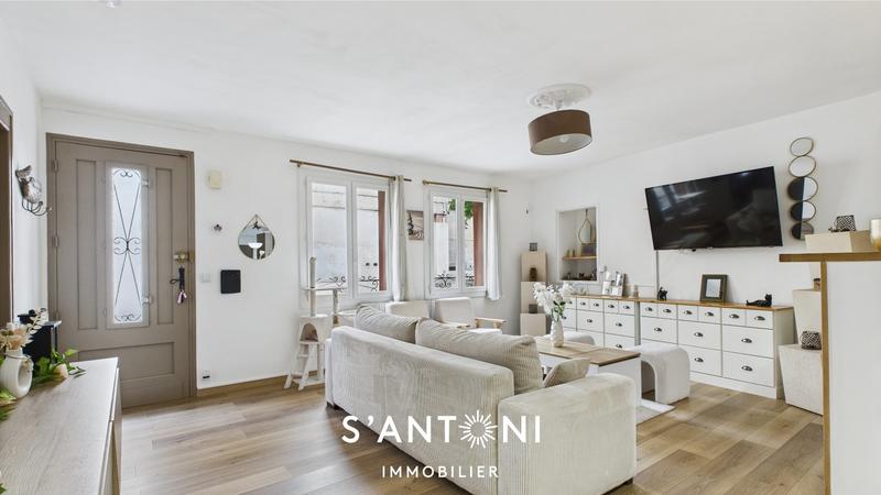 Maison - 142 m² - 6 pièces