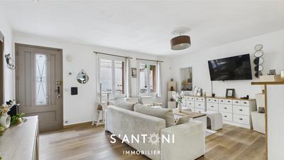 Maison - 142 m² - 6 pièces