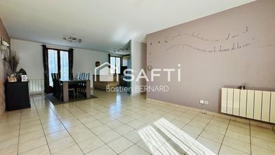 Maison - 82 m² - 4 pièces