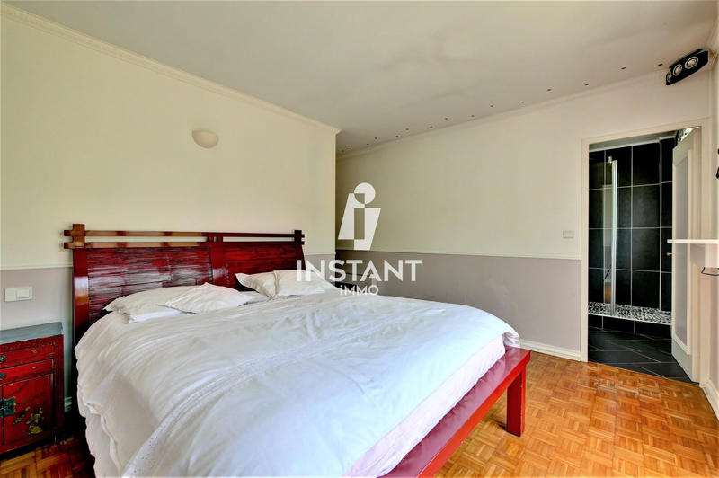 Maison - 170 m² - 8 pièces