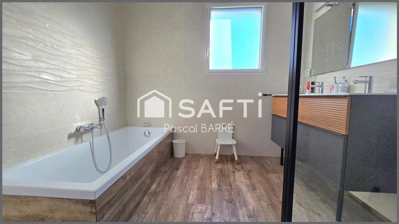 Maison - 105 m² - 4 pièces