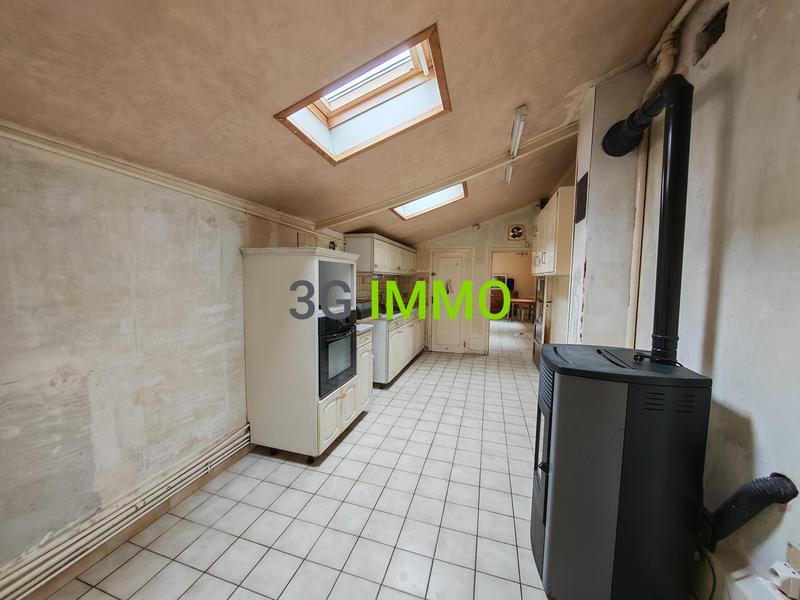Maison - 104 m² - 5 pièces