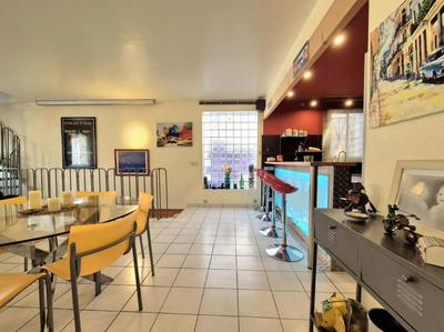 Maison de ville - 128 m² - 4 pièces