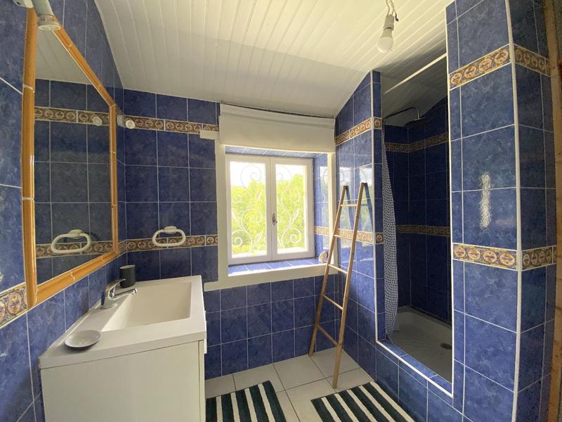 Propriété - 390 m² - 12 pièces