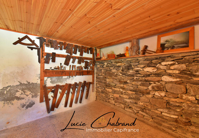 Maison - 194 m² - 10 pièces