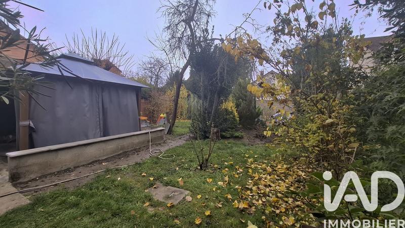 Maison - 93 m² - 4 pièces