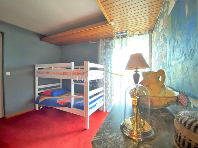 Villa - 200 m² - 6 pièces