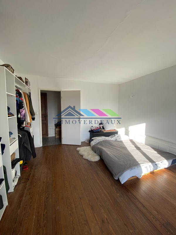 Appartement - 87 m² - 3 pièces