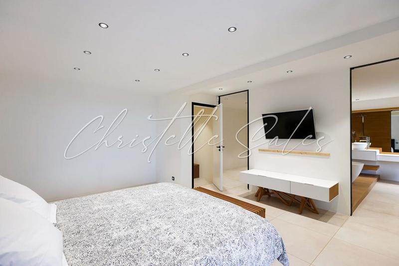 Villa - 400 m² - 10 pièces