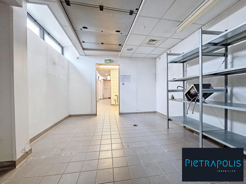 Local commercial - 263 m²